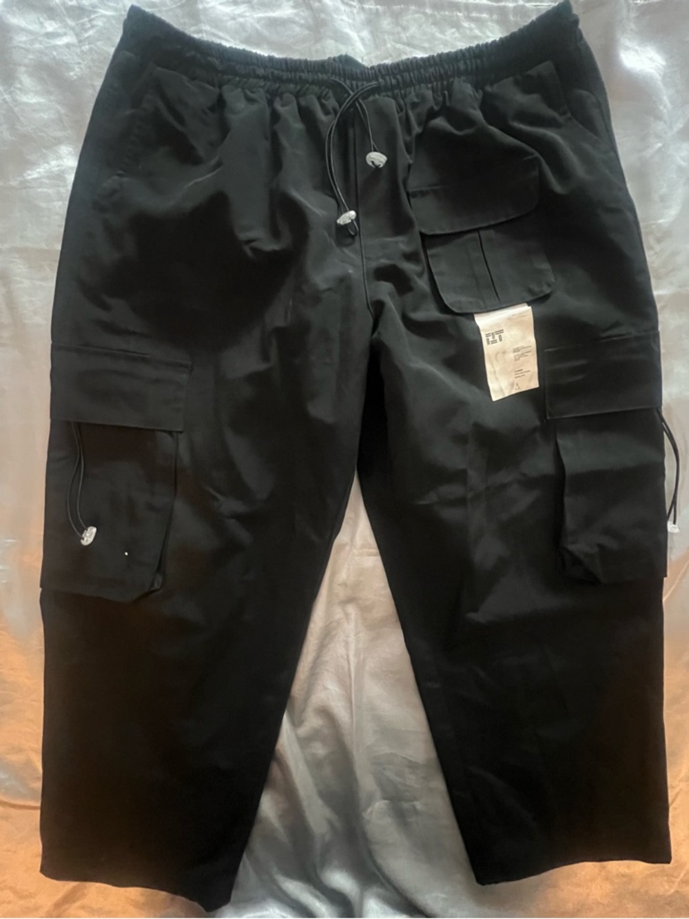 Men's Black Cargo Jogger Pants - Utility Pockets & Drawstring Waist